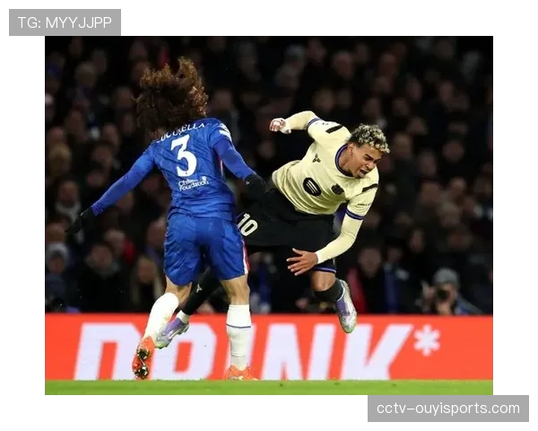 转会传闻：一家英超俱乐部看中某西甲后卫，因其出色的转换阶段出球数据